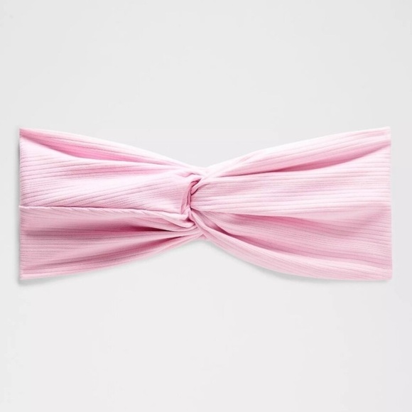 Lululemon Women’s Ribbed Nulu Twist-Front Headband - Picture 1 of 3